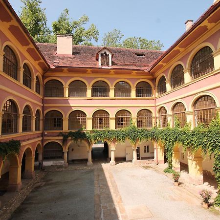 Ferienwohnung Schloss Frauenthal Deutschlandsberg Exterior foto